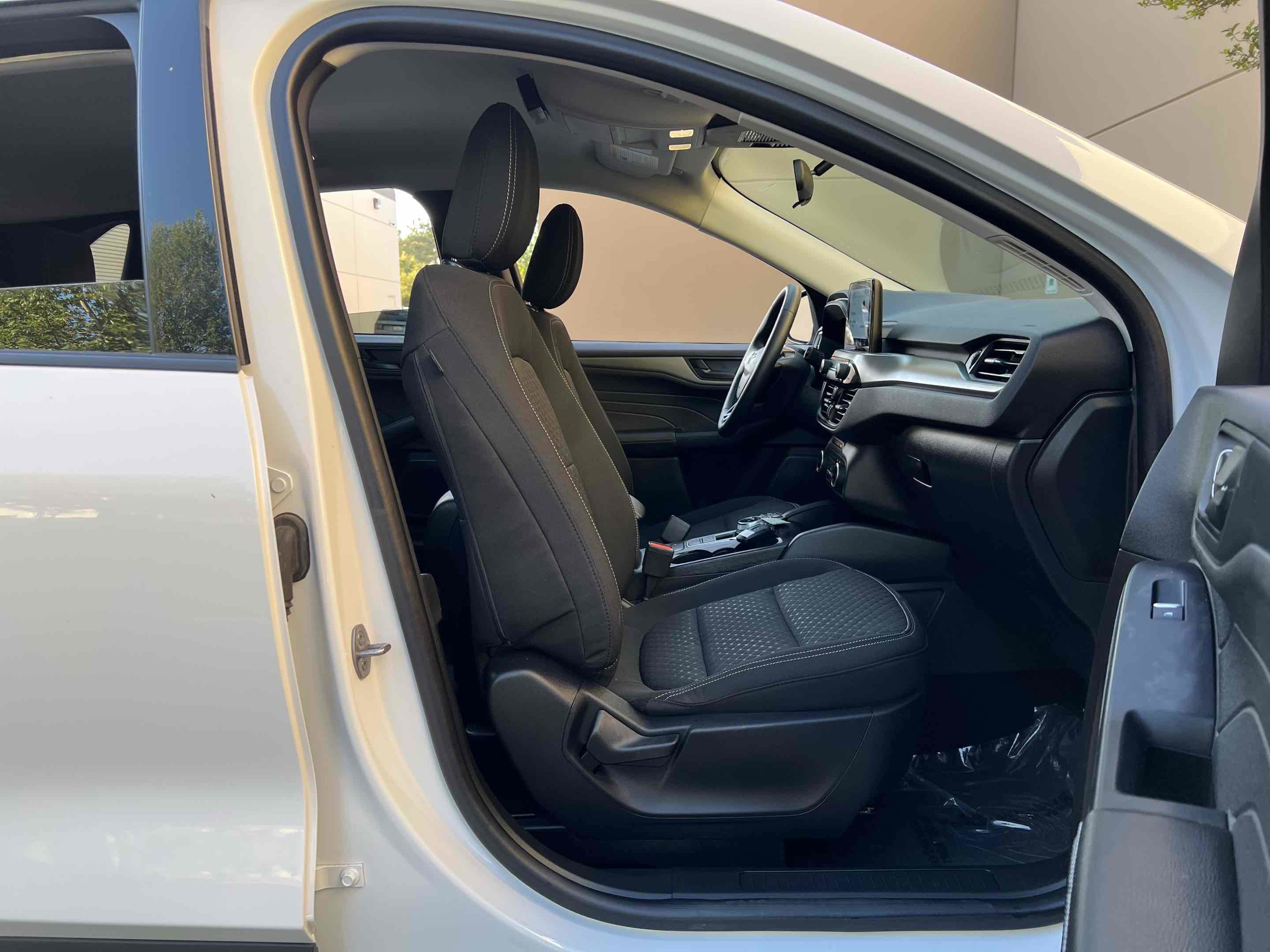 Used 2024 Ford Escape Active image 20