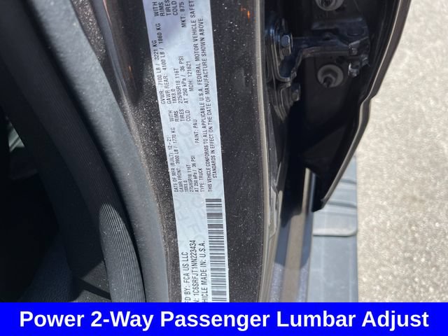 Used 2022 RAM 1500 Laramie AWD/4WD image 27