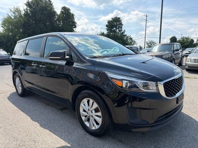 Used 2018 Kia Sedona LX FWD image 1