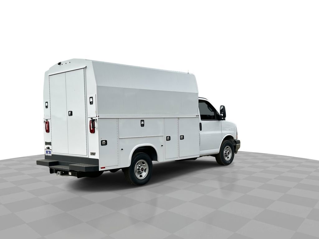 New 2025 GMC Savana 3500 Work Van w/ Power Convenience Package image 8