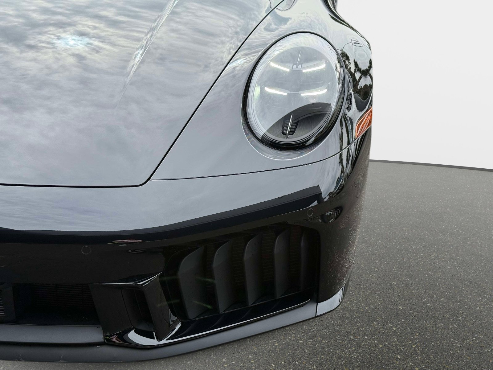 Used 2026 Porsche 911 Targa 4 GTS image 10