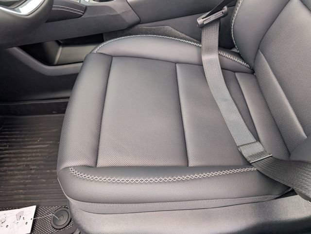 New 2026 GMC Terrain Denali w/ LPO, Black Badging Package image 22