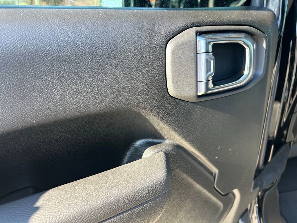 New 2026 Jeep Gladiator Rubicon w/ Steel Power Dome Hood Package image 24