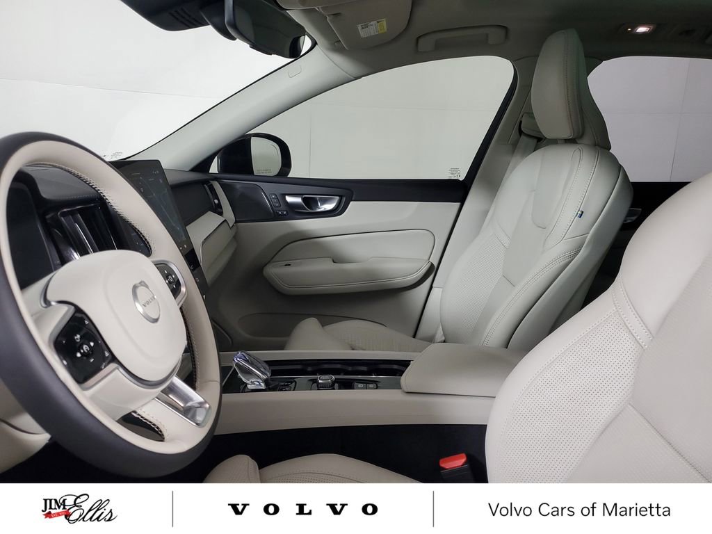 Used 2026 Volvo XC60 B5 Ultra w/ Protection Package Premier image 23