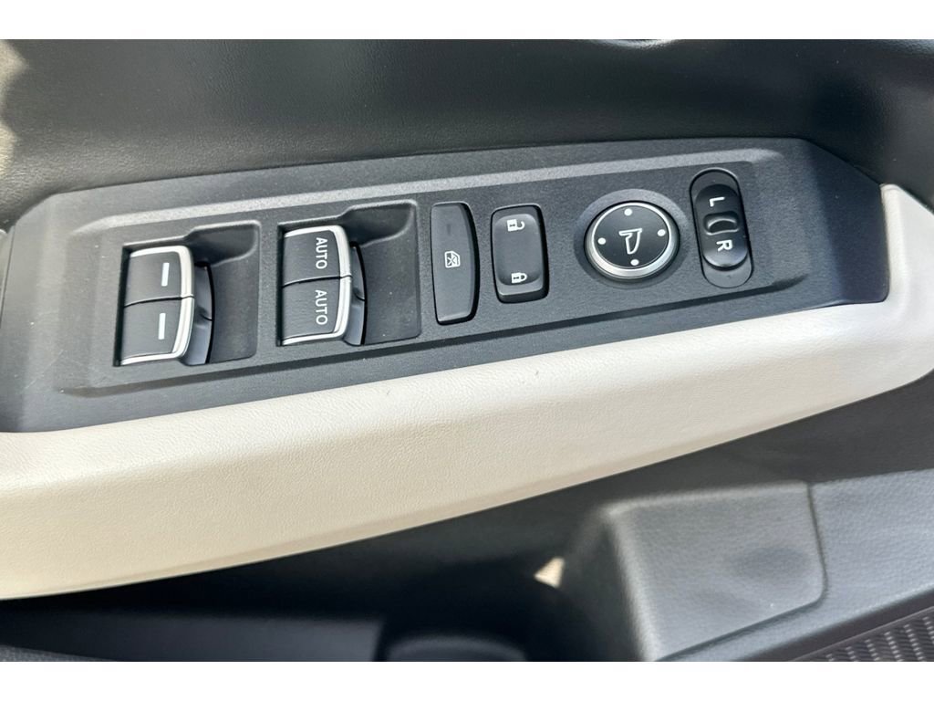 Certified 2023 Honda Accord EX image 12