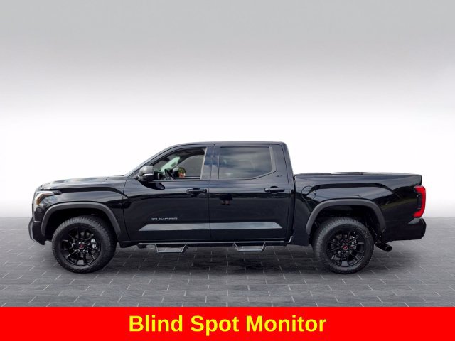 Used 2023 Toyota Tundra SR5 w/ SR5 Premium Package AWD/4WD image 5