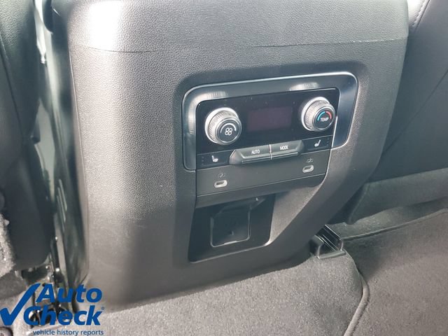 Used 2022 Chevrolet Tahoe LT w/ Luxury Package RWD image 17