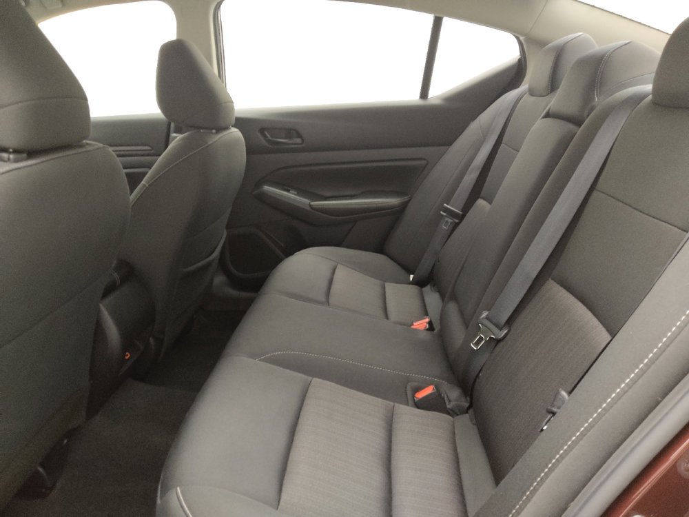 Used 2024 Nissan Altima 2.5 SV image 18