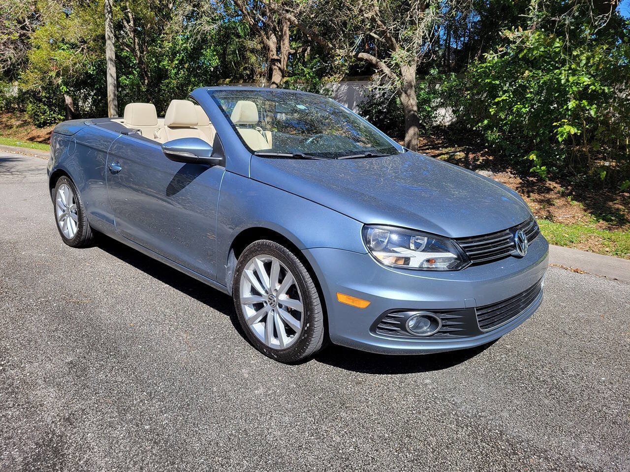 Used 2015 Volkswagen Eos Komfort image 1