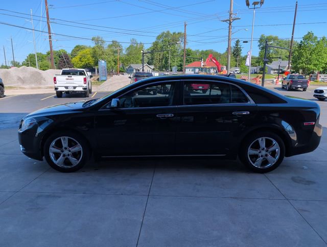 Used 2010 Chevrolet Malibu LT w/ Premium Mat Package FWD image 4