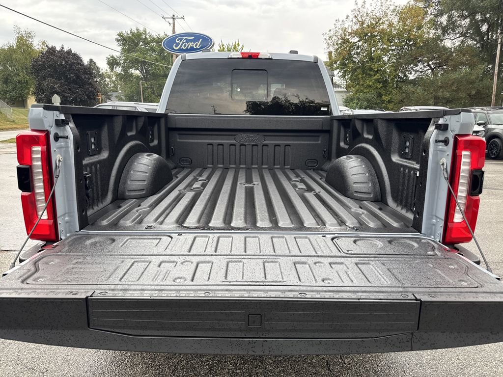New 2026 Ford F350 Lariat w/ Lariat Ultimate Package image 10