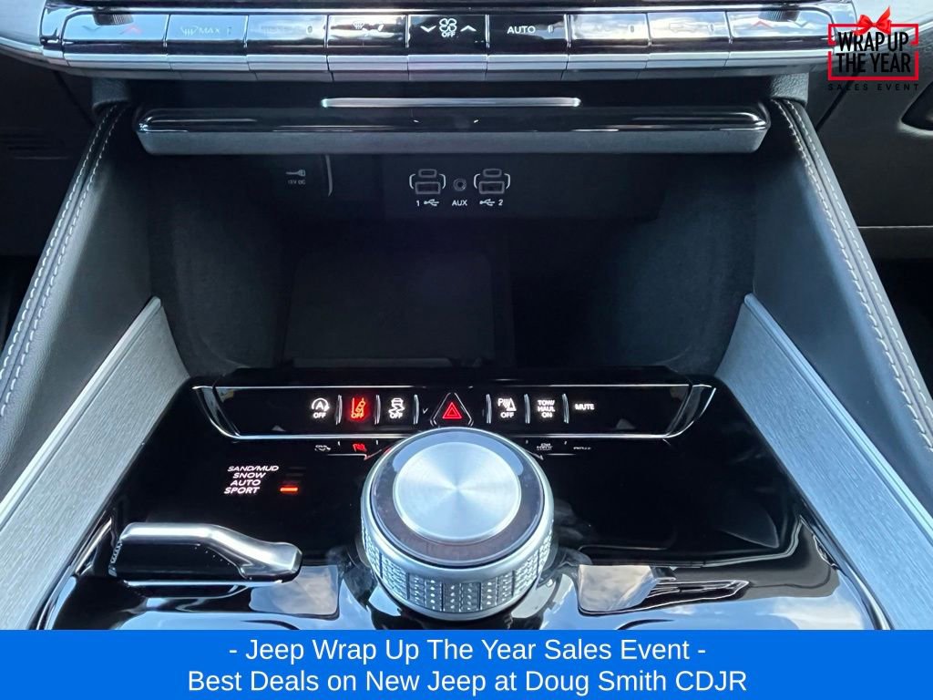 New 2025 Jeep Wagoneer L Series II image 18