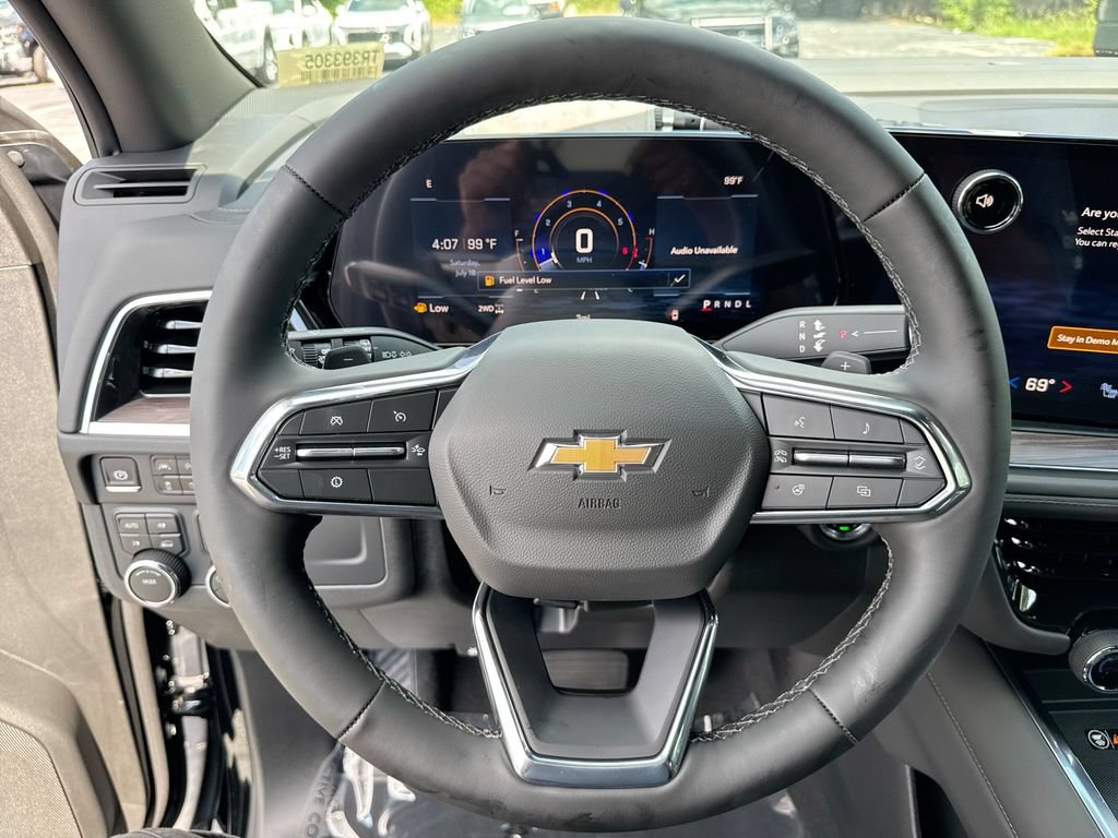 New 2026 Chevrolet Suburban LT w/ Comfort Package AWD/4WD image 16