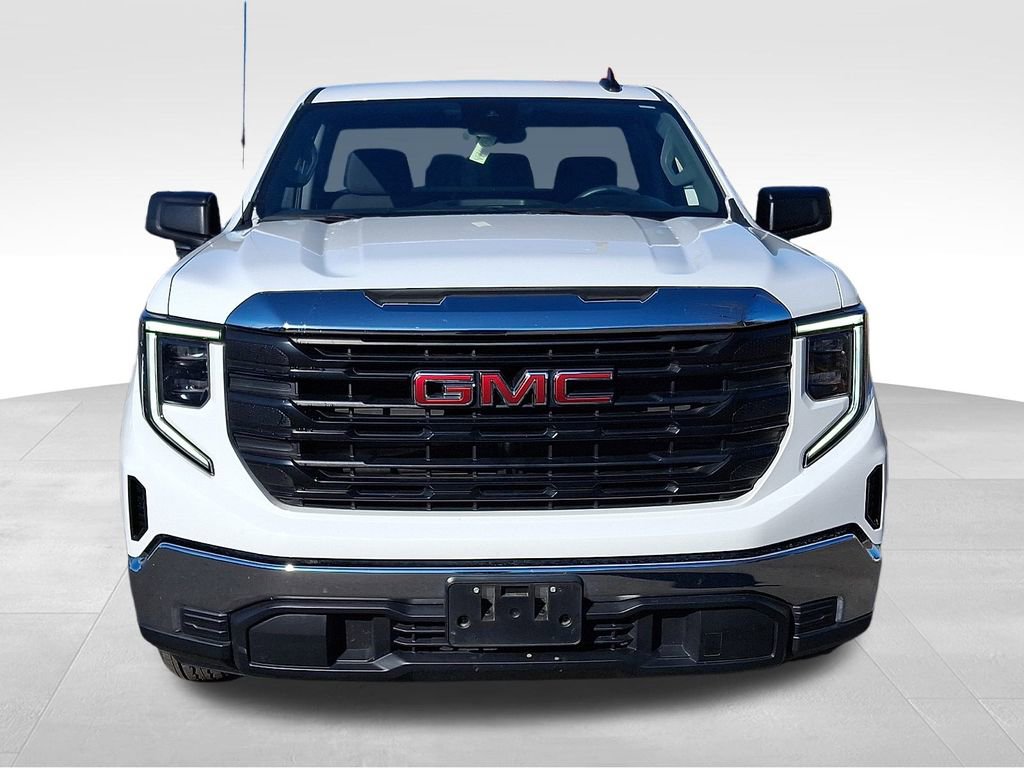 Used 2024 GMC Sierra 1500 Pro w/ Convenience Package image 2