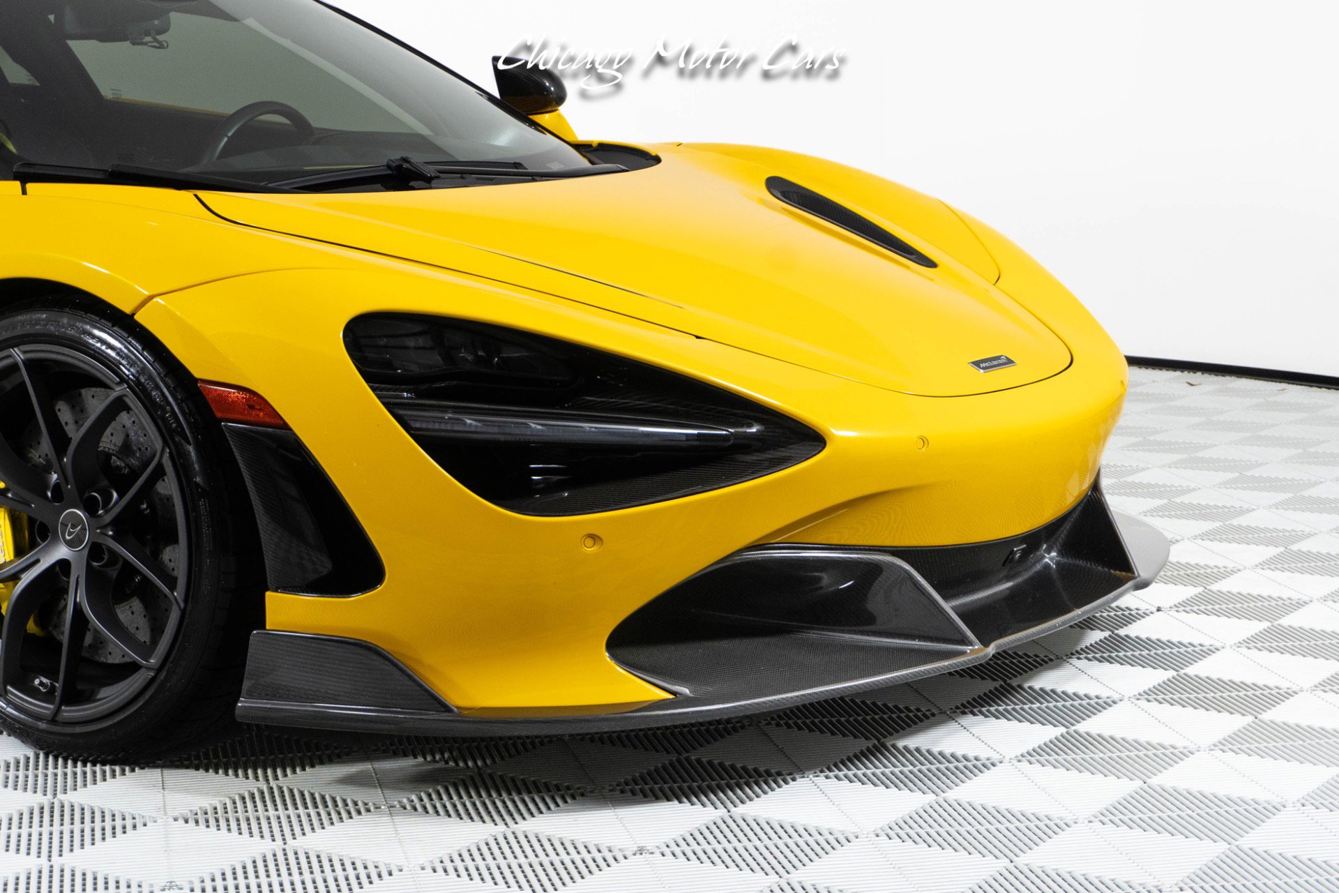 Used 2019 McLaren 720S image 39