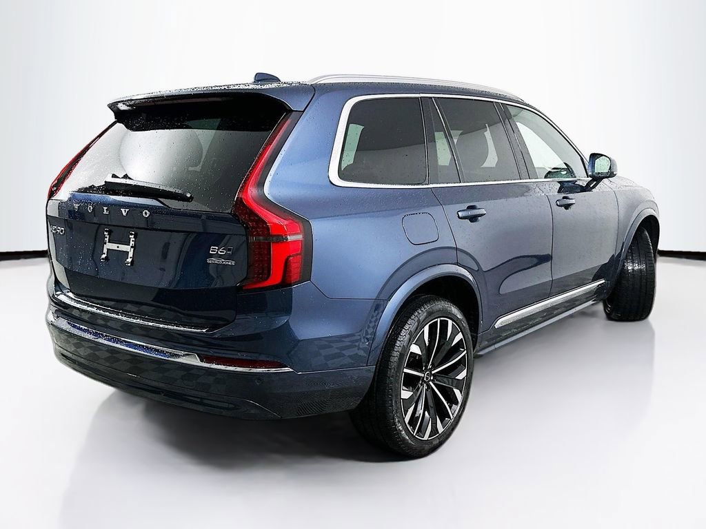 Used 2026 Volvo XC90 B6 Plus w/ Protection Package Premier image 7