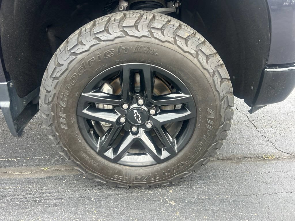 Certified 2023 Chevrolet Silverado 1500 LT Trail Boss AWD/4WD image 31