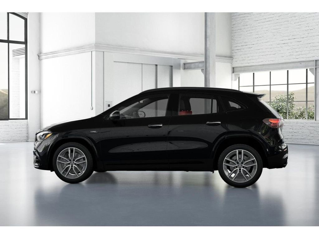 New 2026 Mercedes-Benz GLA 35 AMG 4MATIC image 33