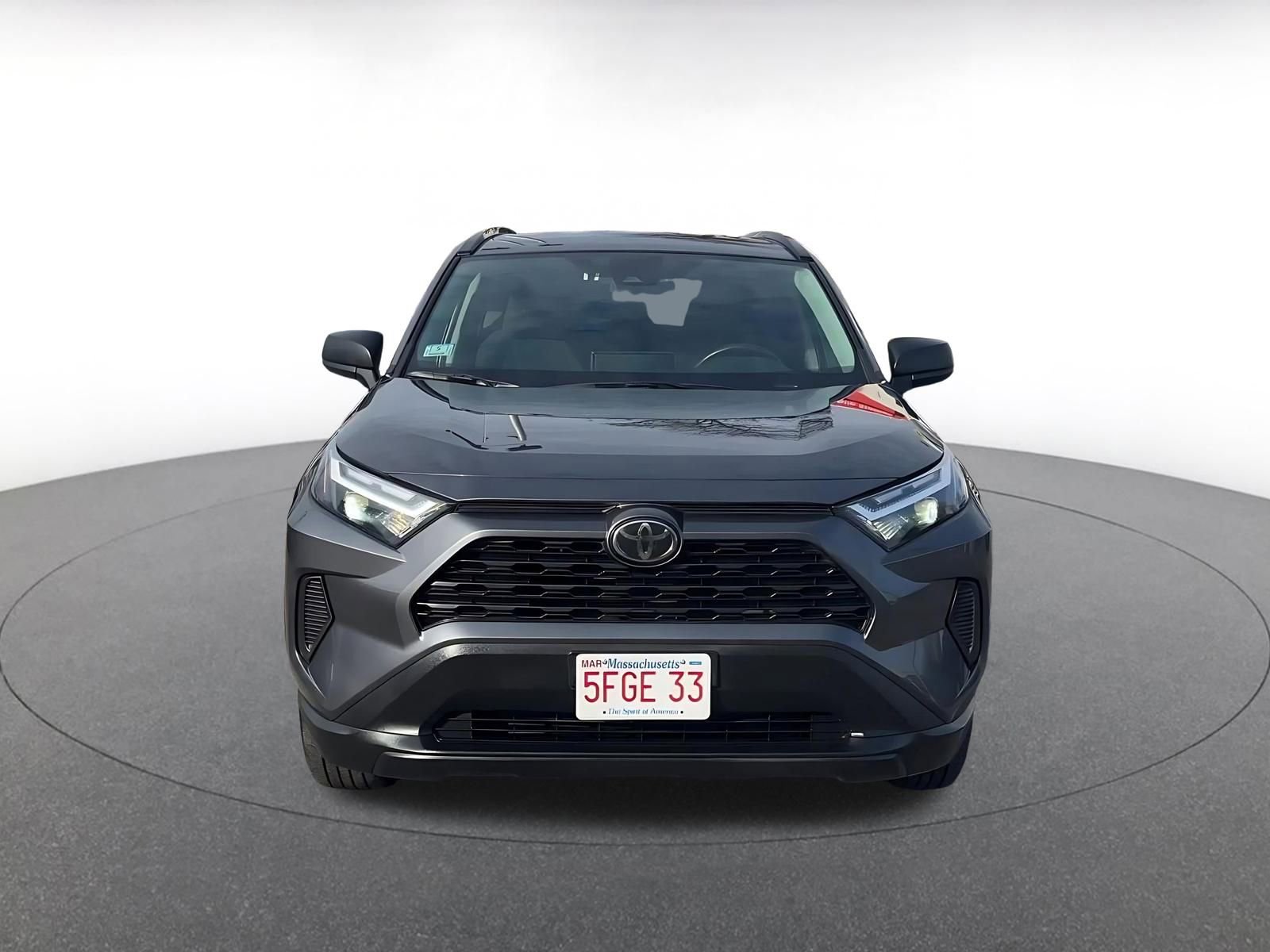 Used 2025 Toyota RAV4 LE image 4