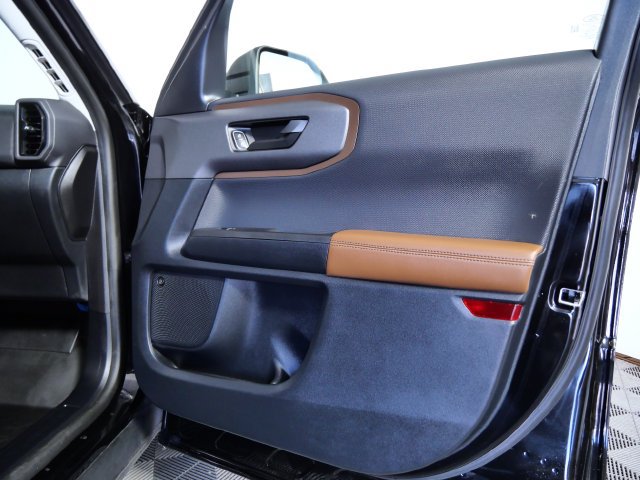 Certified 2021 Ford Bronco Sport Badlands w/ Badlands Package AWD/4WD image 11