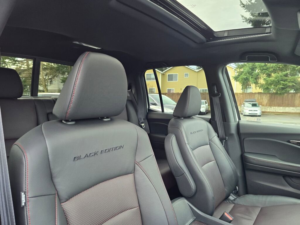 Certified 2023 Honda Ridgeline Black Edition image 15