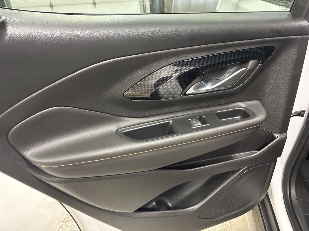 Certified 2023 GMC Terrain AT4 w/ Infotainment Package II image 30