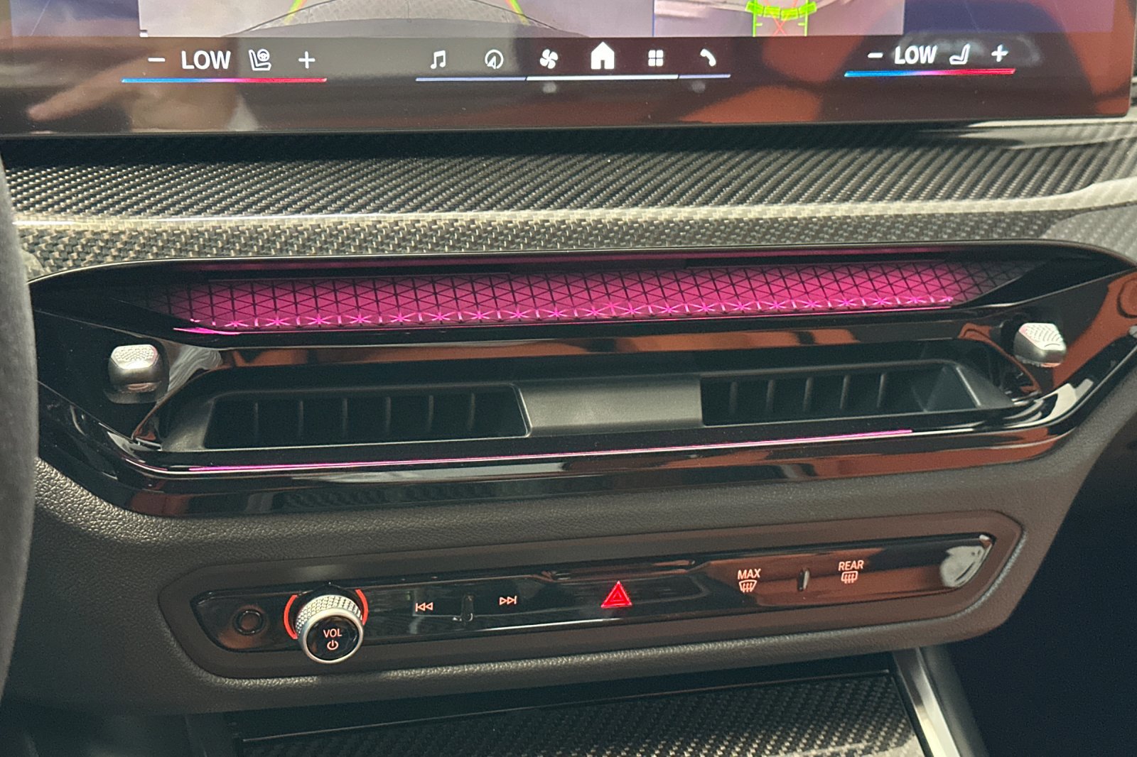 New 2026 BMW M4 xDrive Competition w/ M Carbon Exterior Package image 24