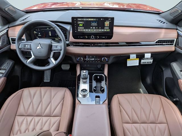 Used 2026 Mitsubishi Outlander SEL FWD image 14