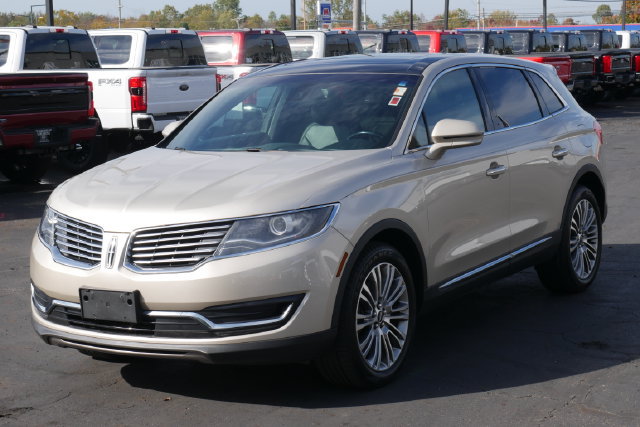 Used 2017 Lincoln MKX Reserve w/ Lincoln MKX Climate Package AWD/4WD image 8