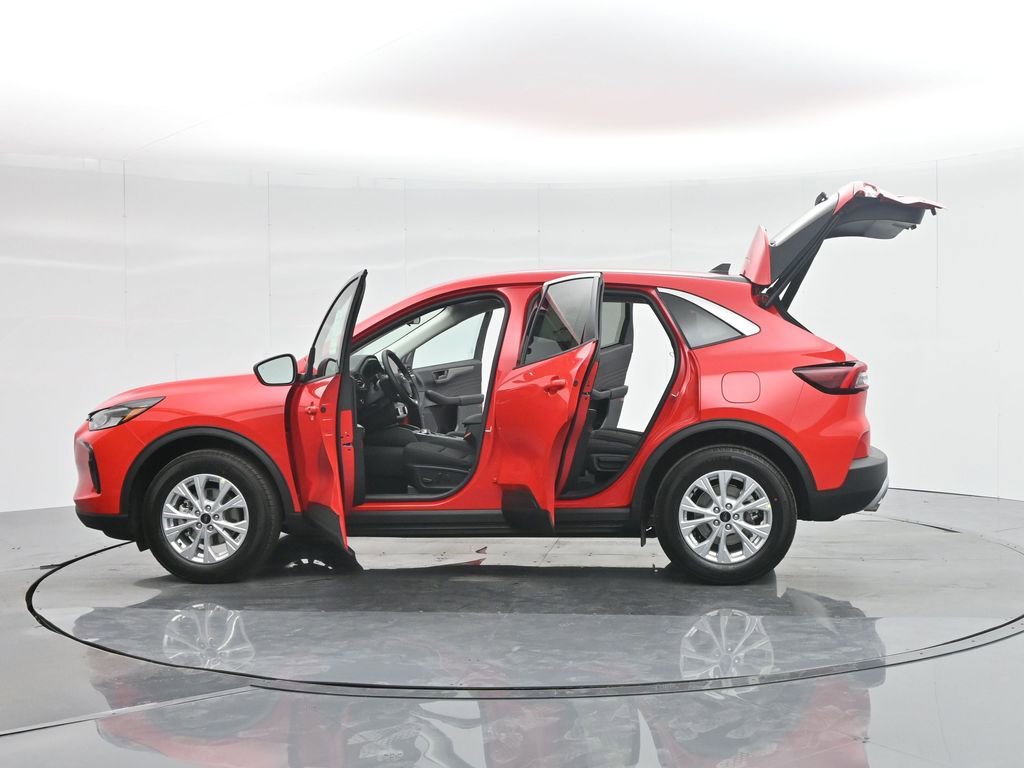 Used 2024 Ford Escape Active image 36