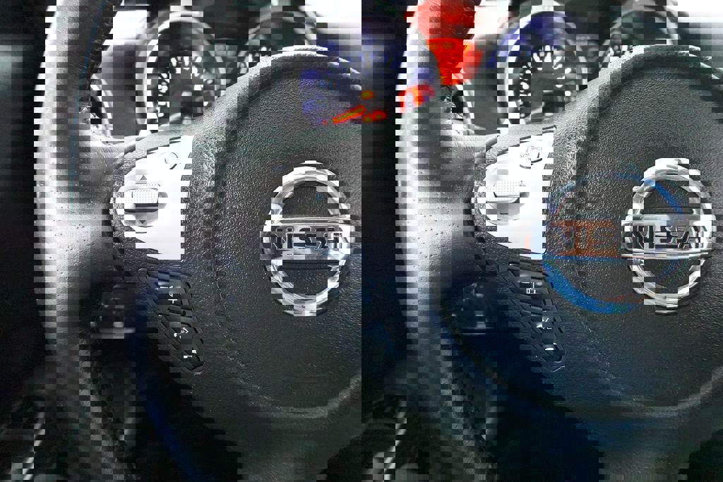 Used 2013 Nissan Juke SL image 10