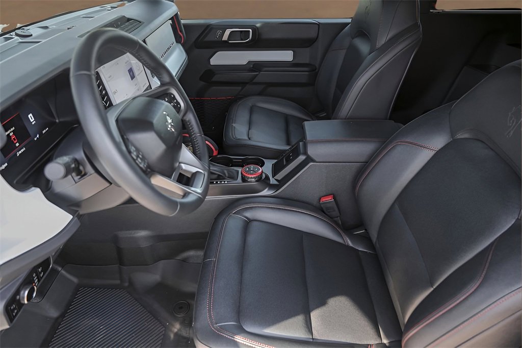 Used 2025 Ford Bronco Stroppe Edition image 9