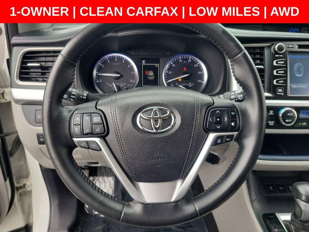 Used 2017 Toyota Highlander Limited w/ Carpet Mat Package AWD/4WD image 30