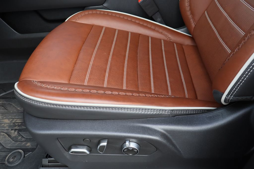 Certified 2025 GMC Sierra 2500 Denali Ultimate image 22