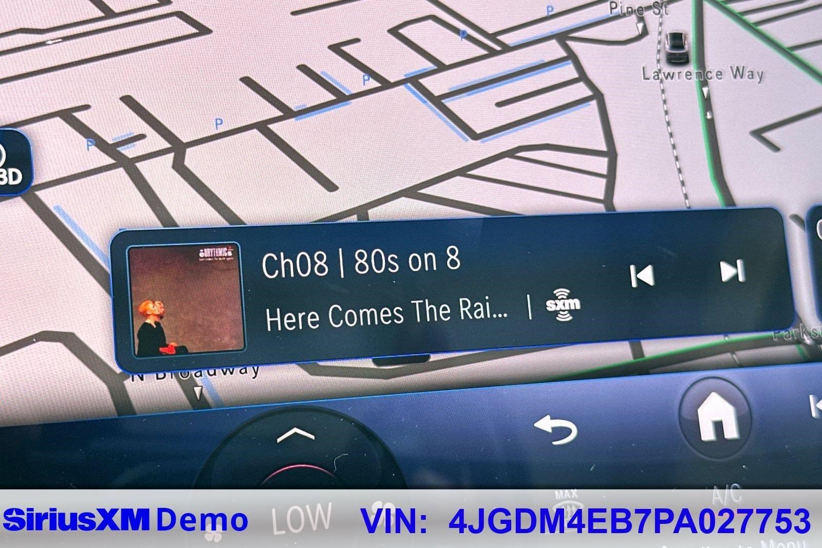 Used 2023 Mercedes-Benz EQS 580 4MATIC SUV image 37