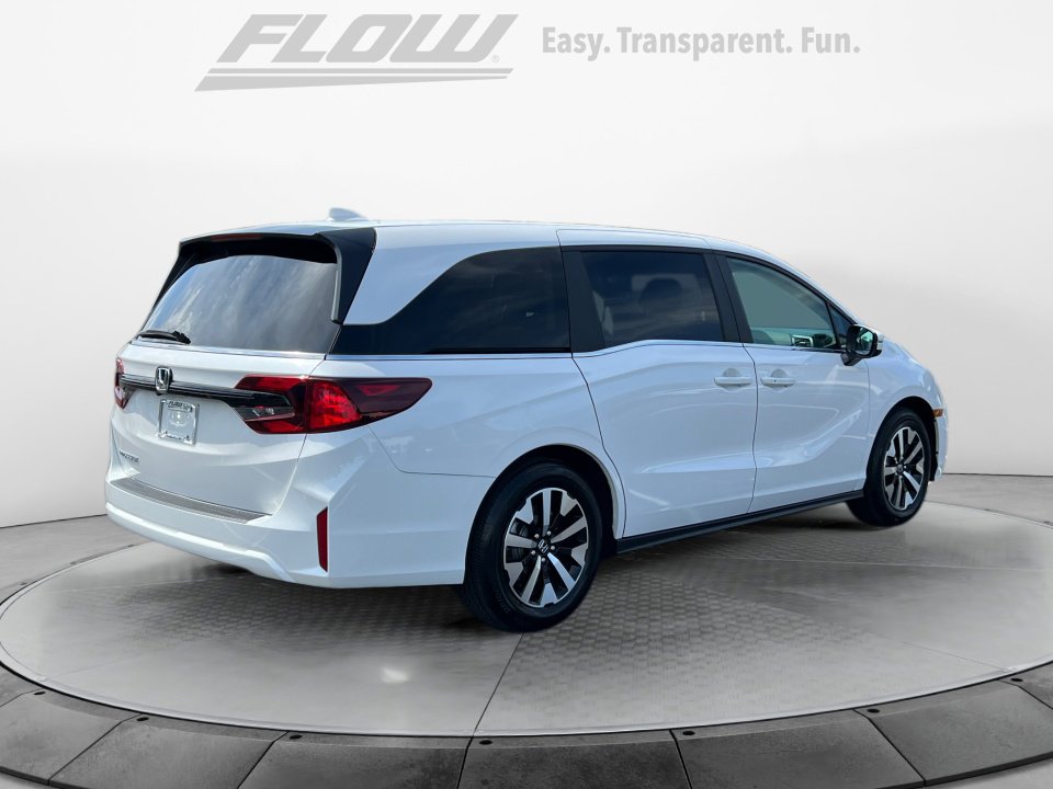 Certified 2026 Honda Odyssey EX-L image 7