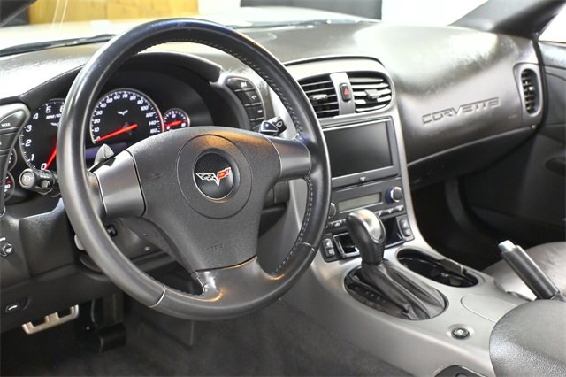 Used 2006 Chevrolet Corvette Convertible w/ Preferred Equipment Group image 19