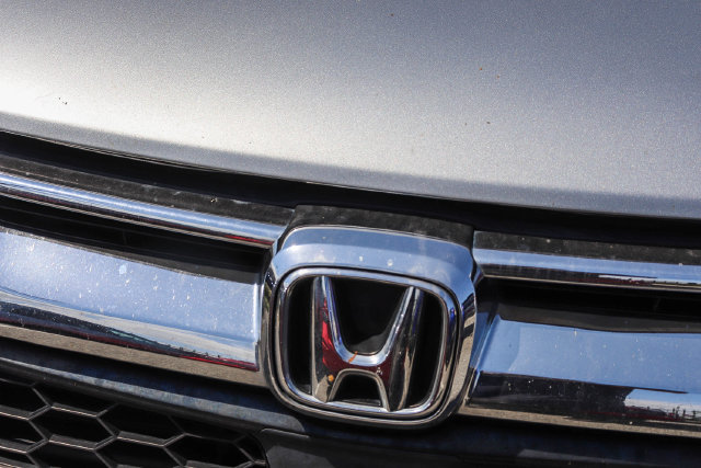 Used 2019 Honda CR-V EX image 4