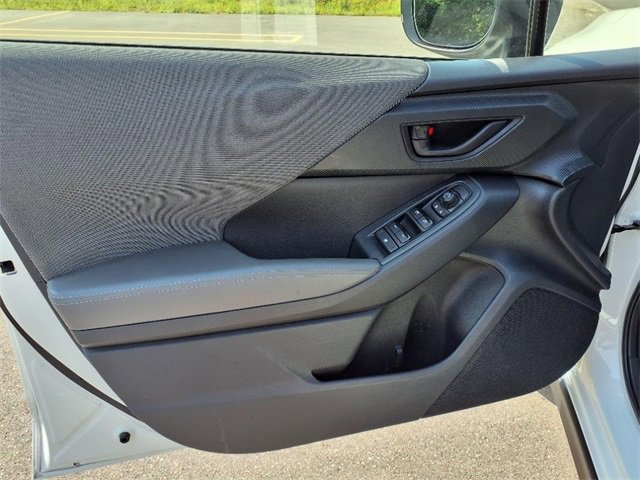Used 2024 Subaru Crosstrek 2.0i Premium image 12