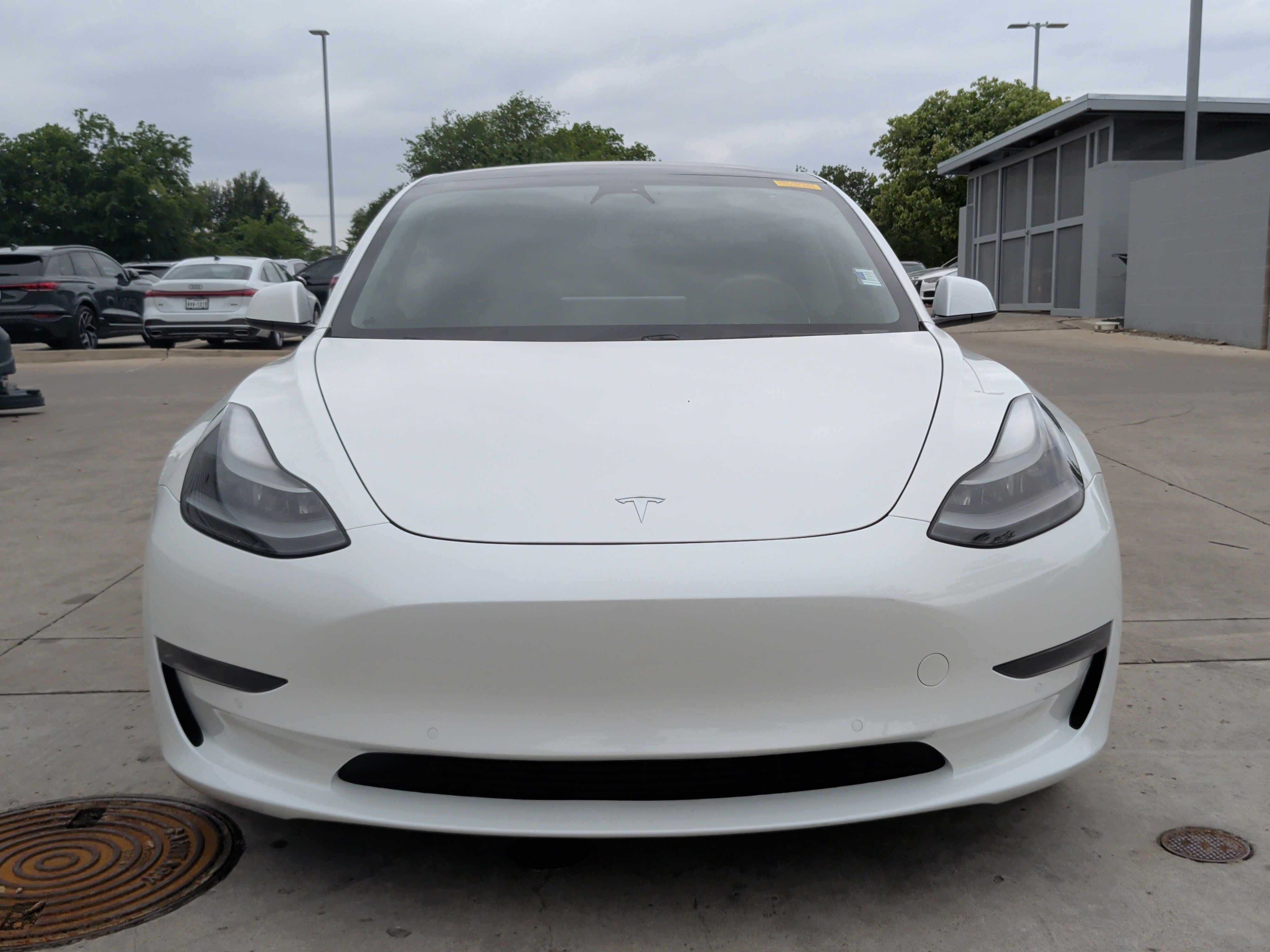 Used 2021 Tesla Model 3 Standard Range Plus image 5