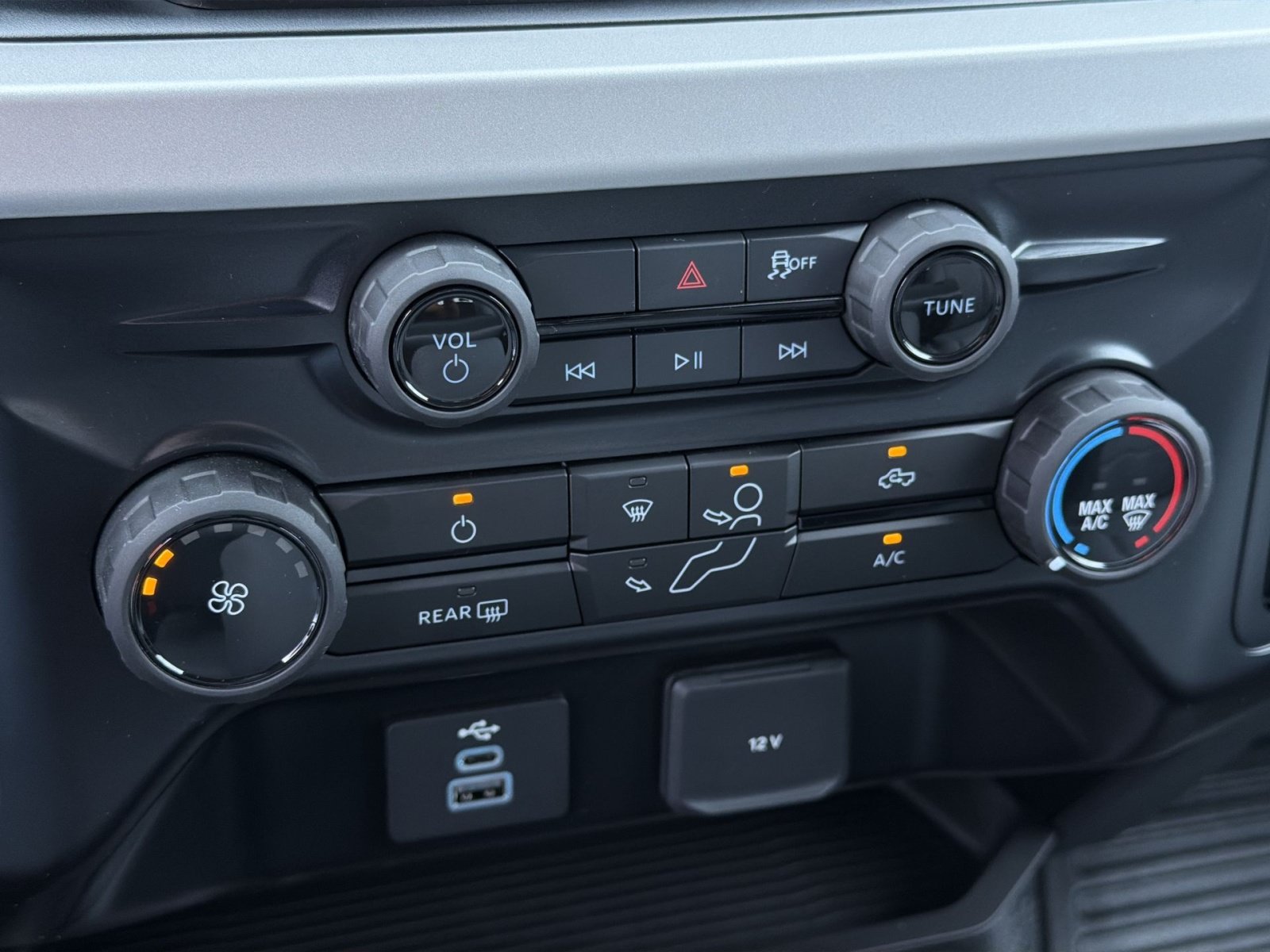 New 2027 Ford F350 XL AWD/4WD image 21