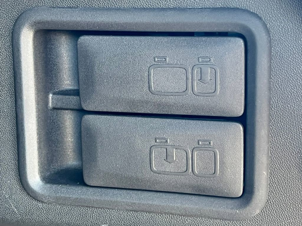 Used 2019 Chevrolet Equinox Premier AWD/4WD image 41