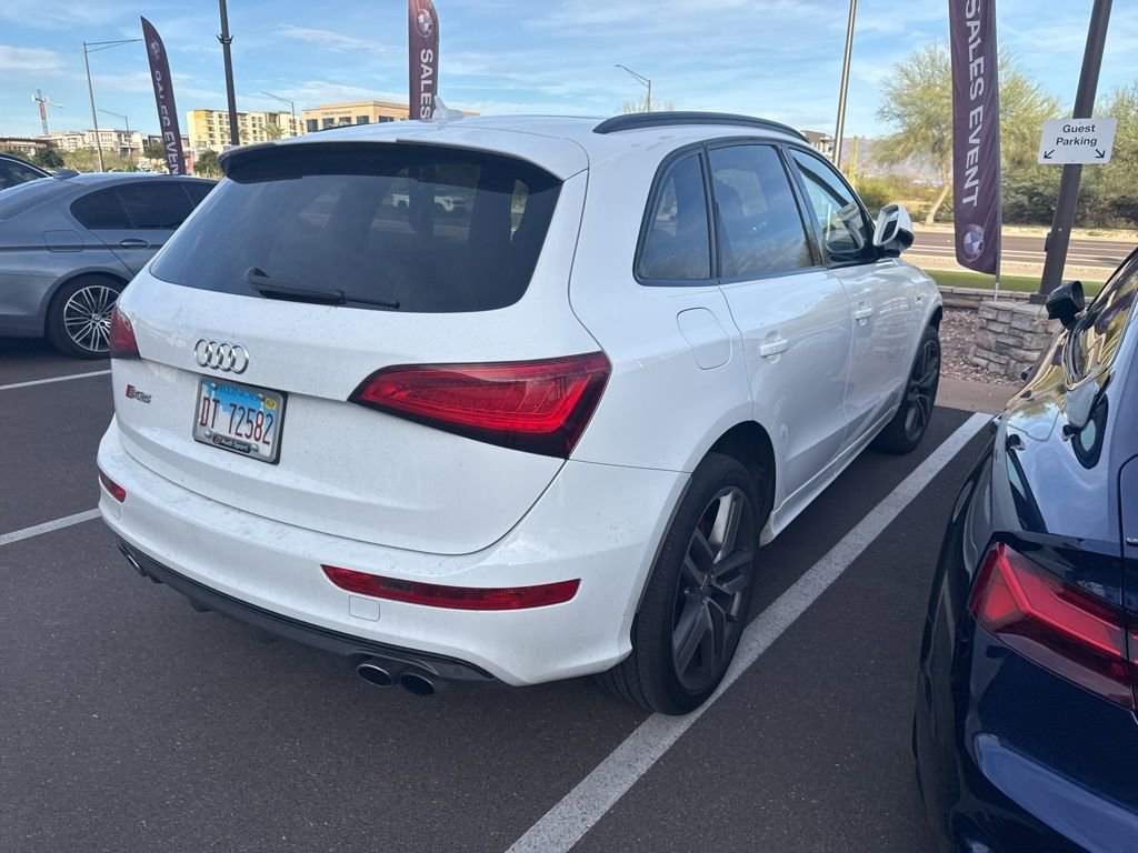Used 2016 Audi SQ5 Premium Plus w/ Technology Package image 4
