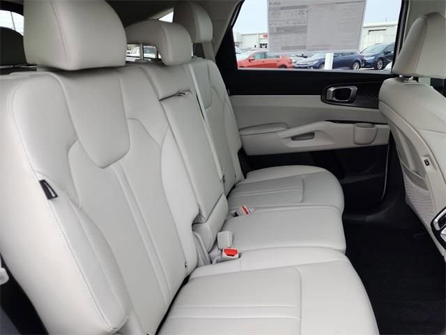 New 2026 Kia Sorento S AWD/4WD image 18