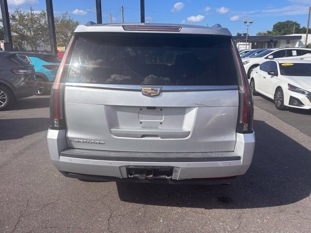 Used 2018 Cadillac Escalade Platinum RWD image 7