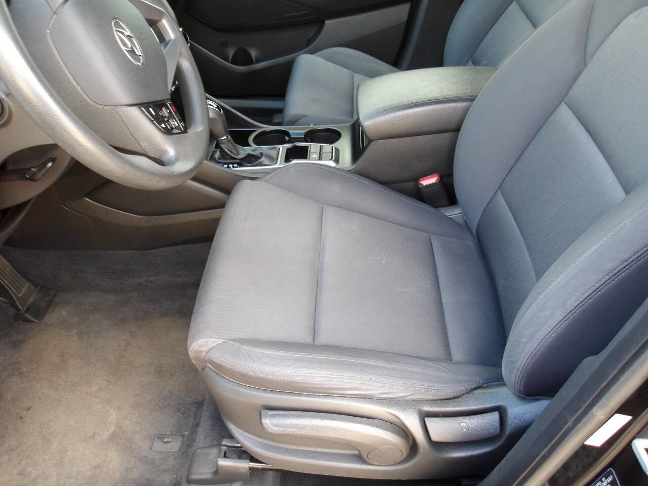 Used 2017 Hyundai Tucson SE FWD image 6