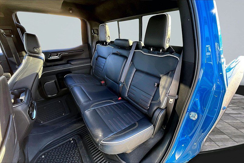 Used 2023 GMC Sierra 1500 AT4X AWD/4WD image 33