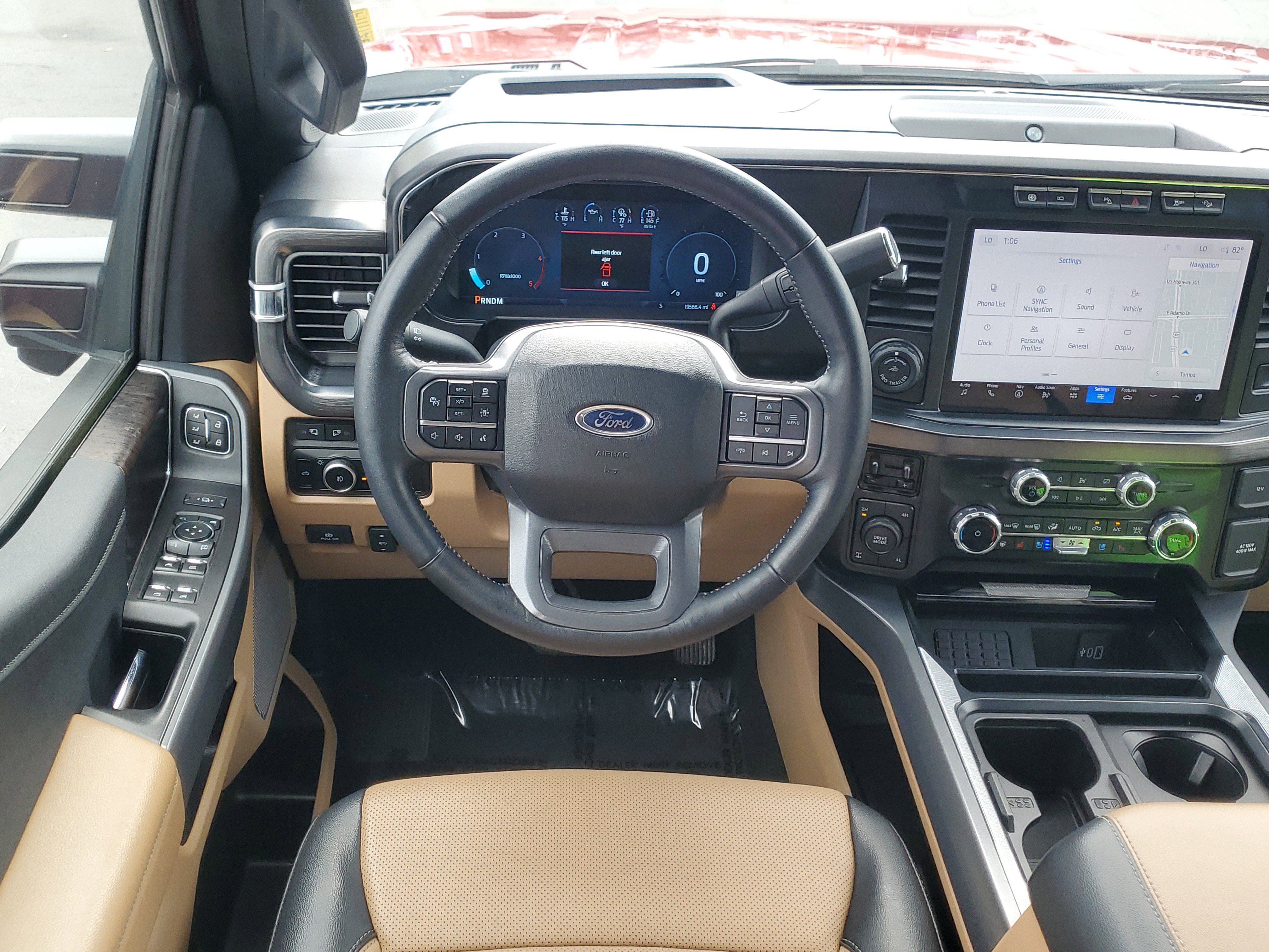 Used 2024 Ford F350 Lariat w/ Lariat Ultimate Package AWD/4WD image 18