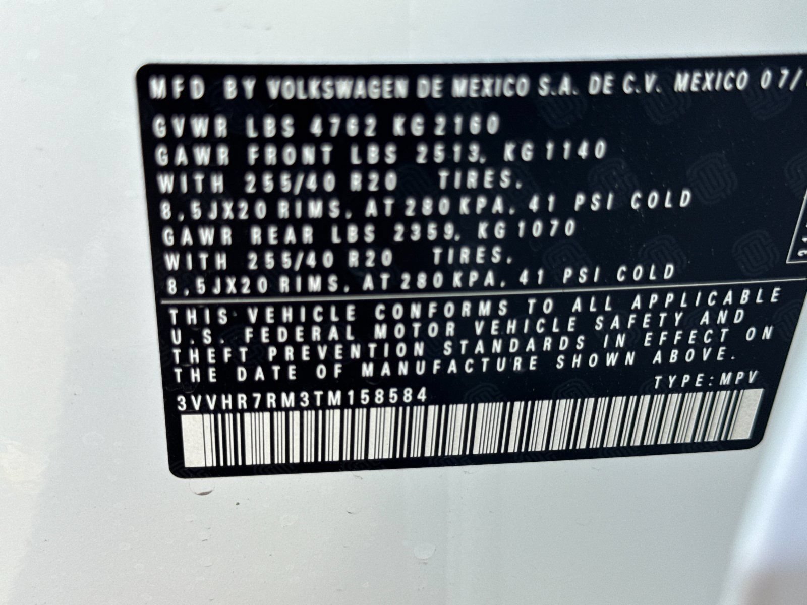 New 2026 Volkswagen Tiguan SE R-Line FWD image 27