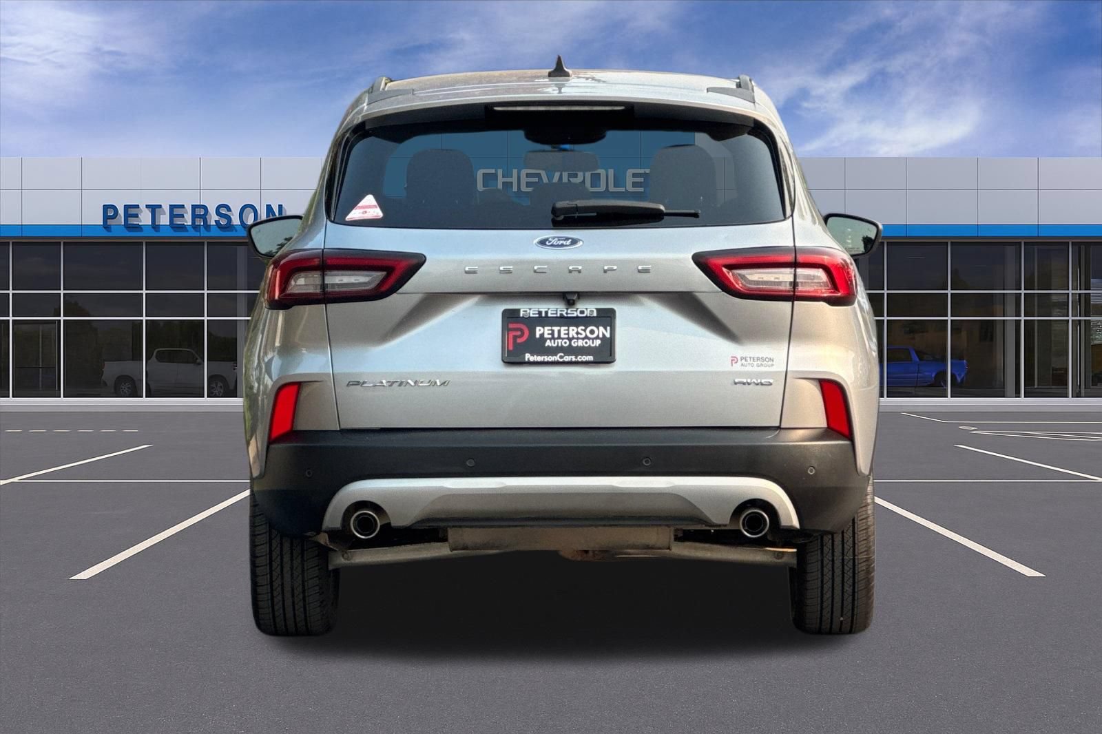 Used 2024 Ford Escape Platinum AWD/4WD image 5